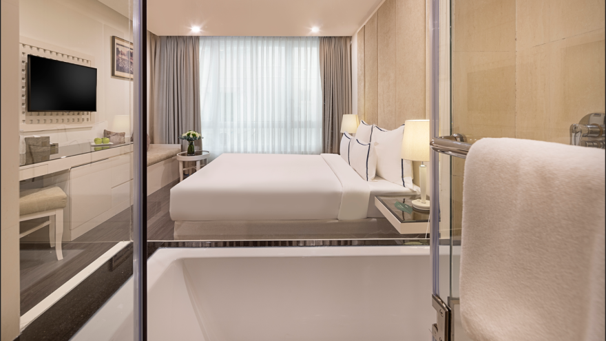 Premier Double Window – Sakura-1