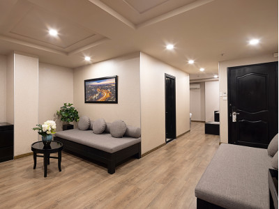 Junior Deluxe Without Windows