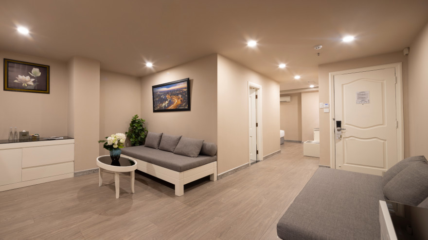 2 Bedroom Family Suite Corner-2