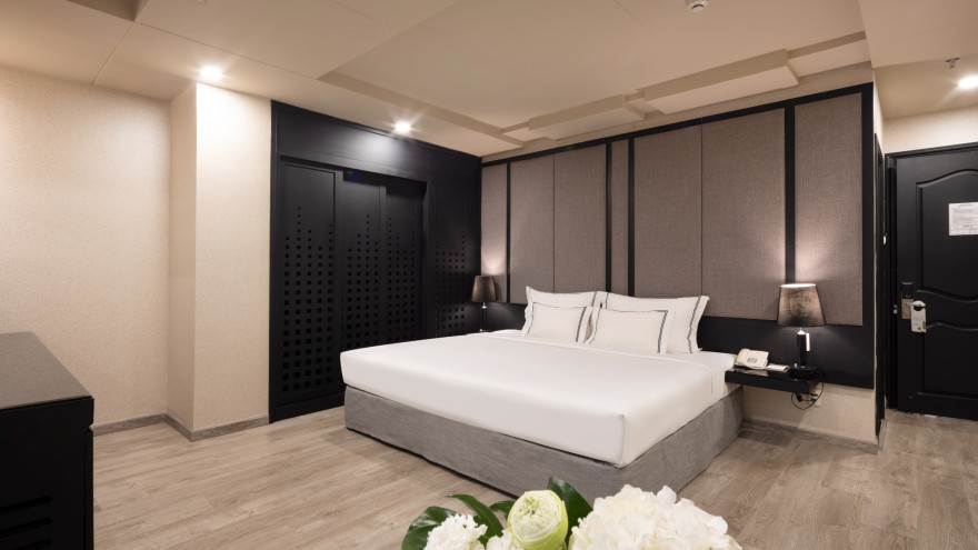 Premier Double Window-1