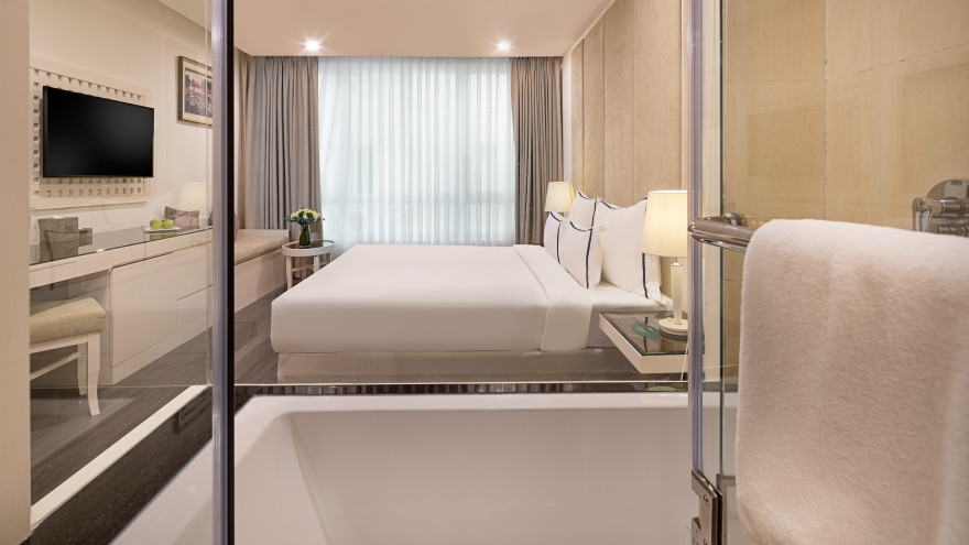 Premier Double Window – Sakura-3